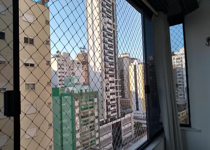 Apto Av. Central No Balneário