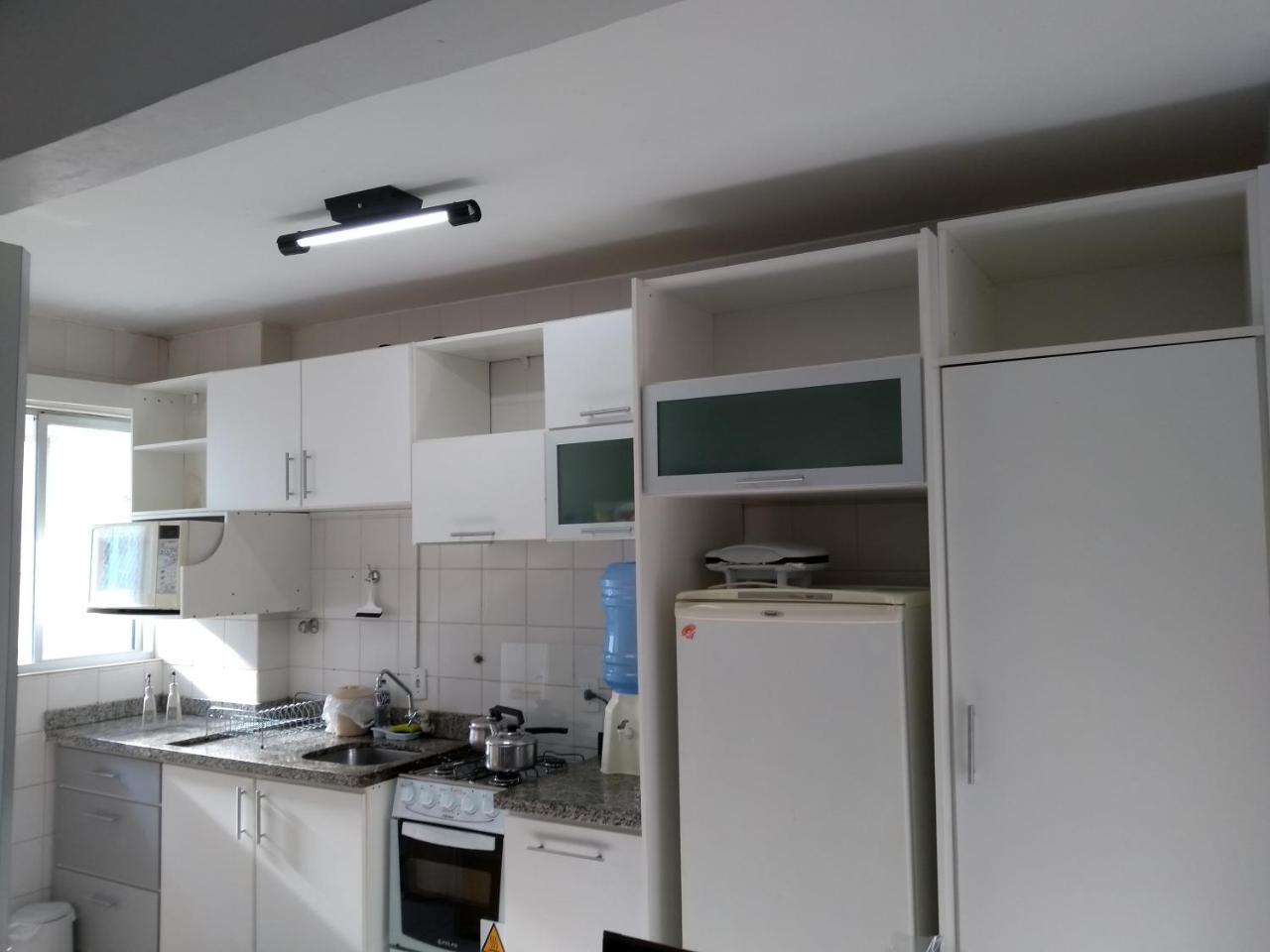 Apto Av. Central No Balneario Apartamento *
